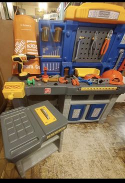 Step 2 tool play set