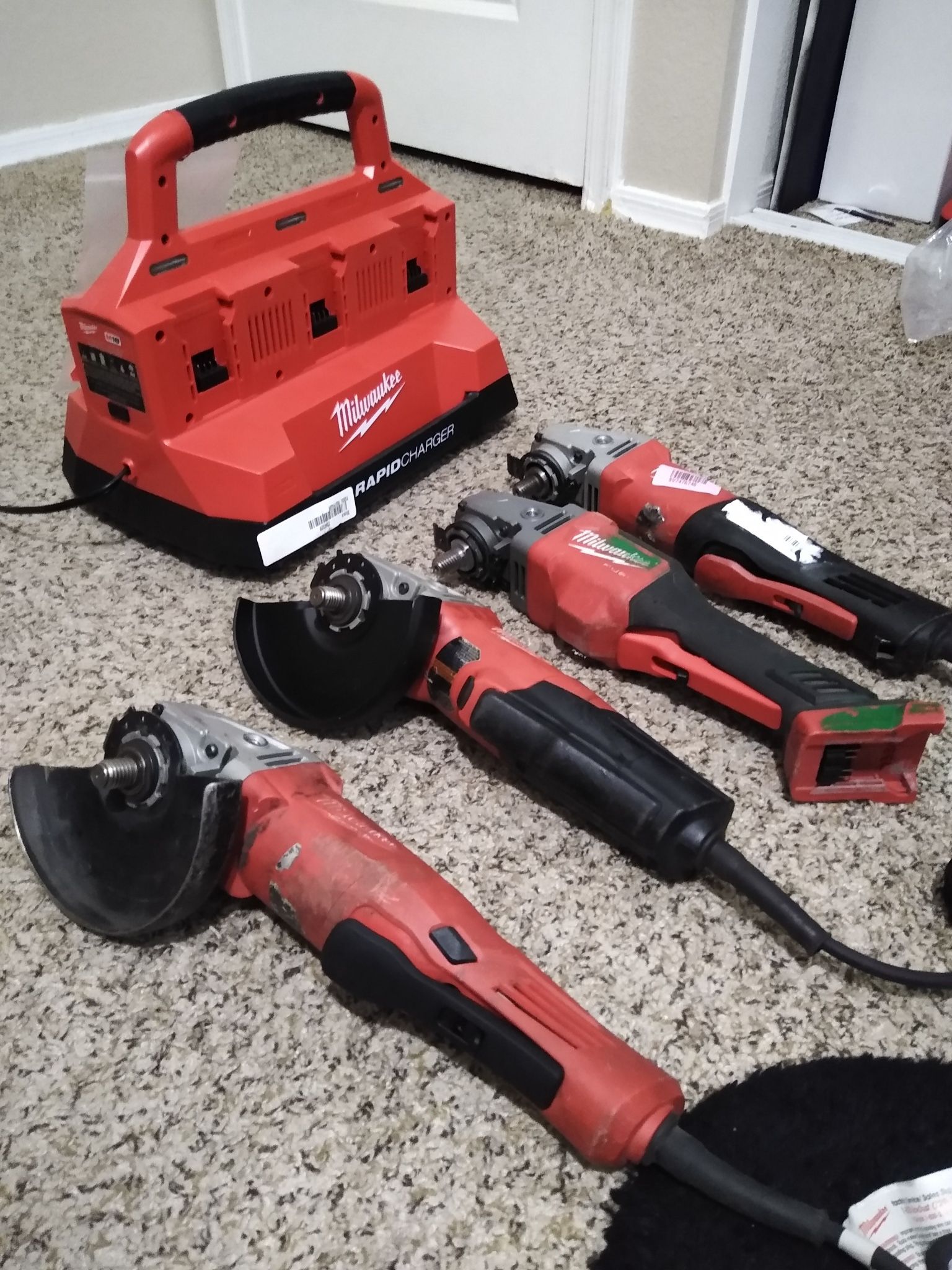 Milwaukee Power Tools