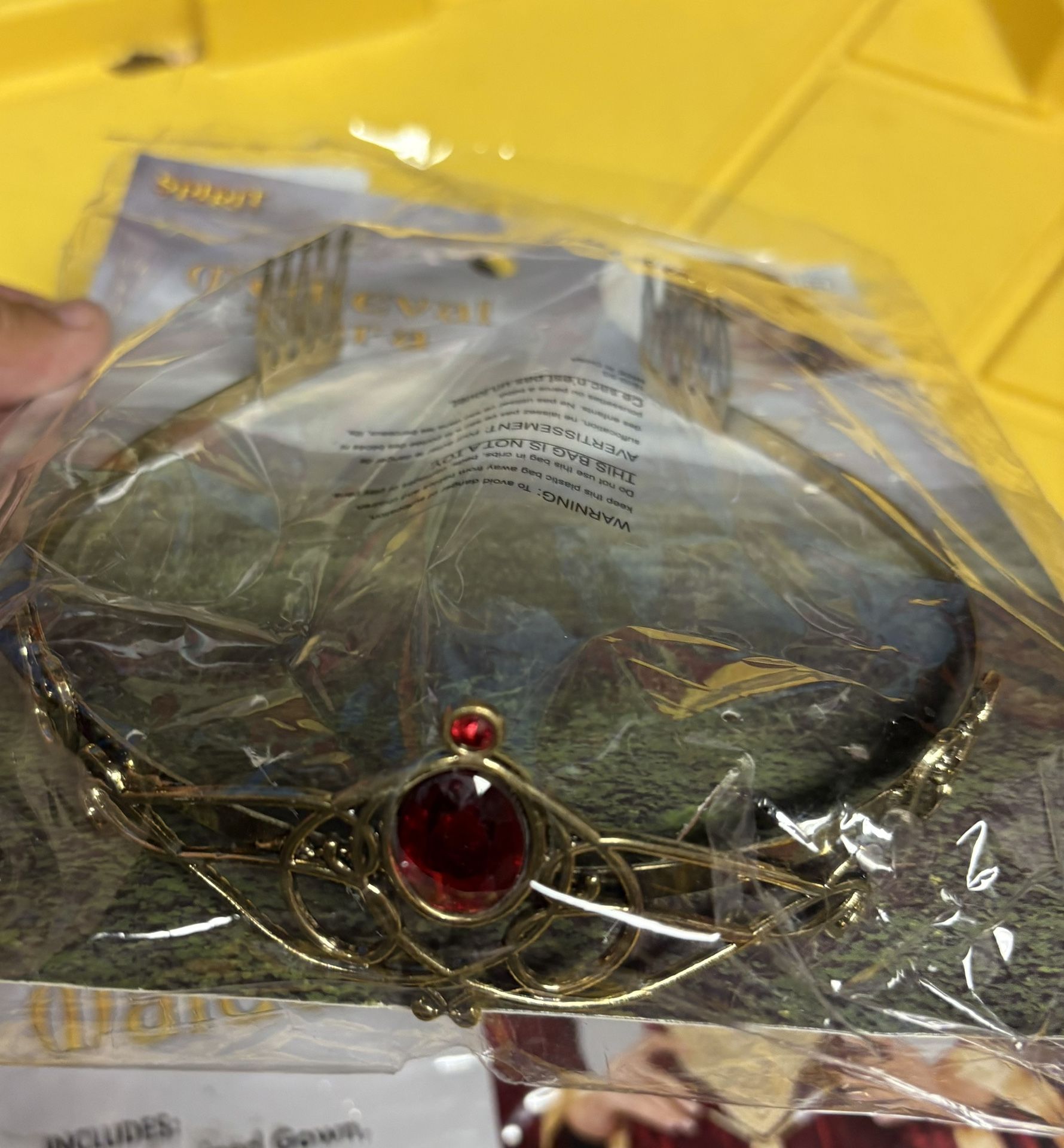 New. Tiara Costume Piece