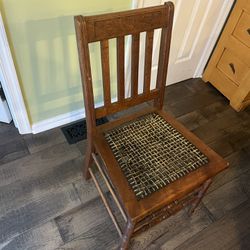 🪑 🪑🪑 VINTAGE - 1930s Victorian Style Maple and Cane Side Chair 🪑🪑🪑