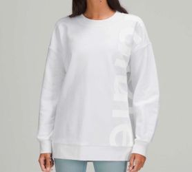 Lululemon Scuba Crewneck Logo