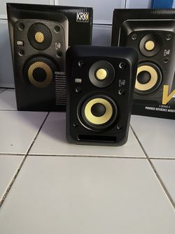 2 KRK V4 S4 4 inch Powered Studio Monitor