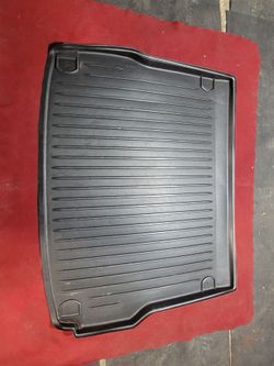 2014  USED TRUNK LINER  AUDI Q5 
11525 S HALSTED DUNKIN DONUTS 
30$   CASH ONLY AS IS