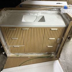 Bathroom Counter/sink