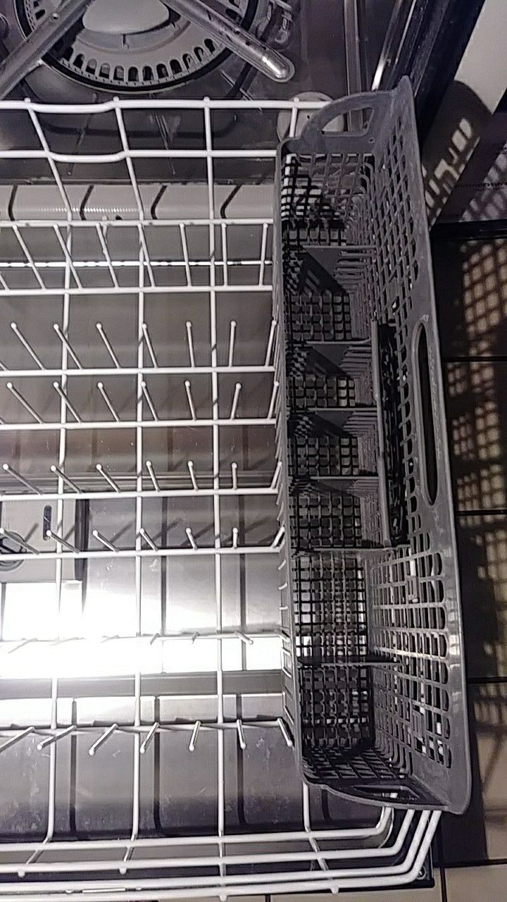 Stainless Steel Dishwasher Kitchenaid Whisper Quiet + for Sale in