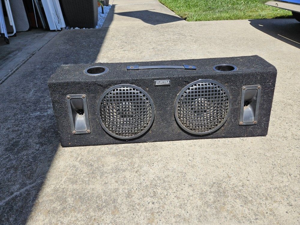 Car Speaker Box