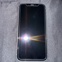 iPhone 11 (Unlocked for any carrier)