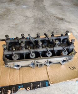 Toyota Celica ST with 2T st complete cylinder head