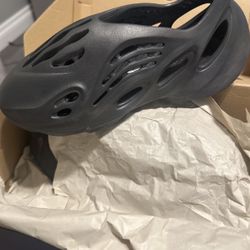 Yeezy Foam Runners Onyx