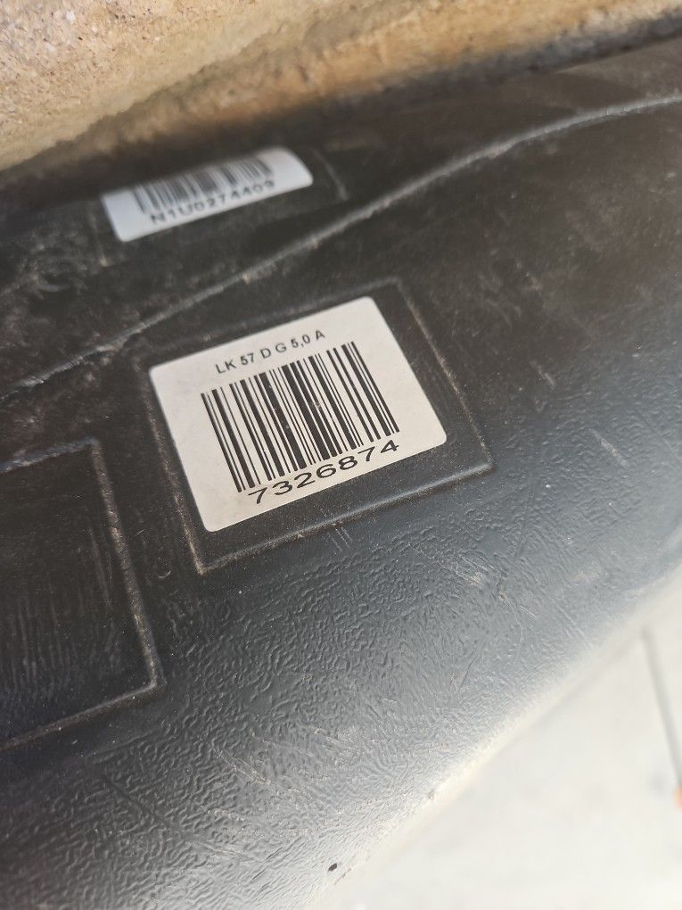 BMW 328d Fuel Tank with Pump – $250