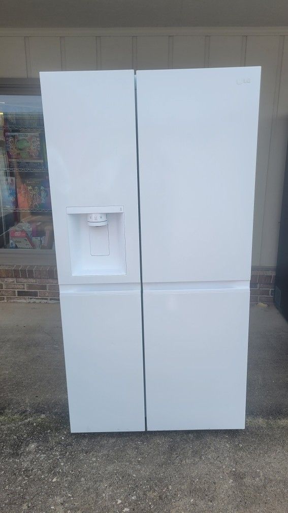 LG Refrigerator 