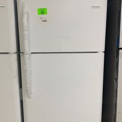 Frigidaire Top Freezer refrigerator Comes with Warranty