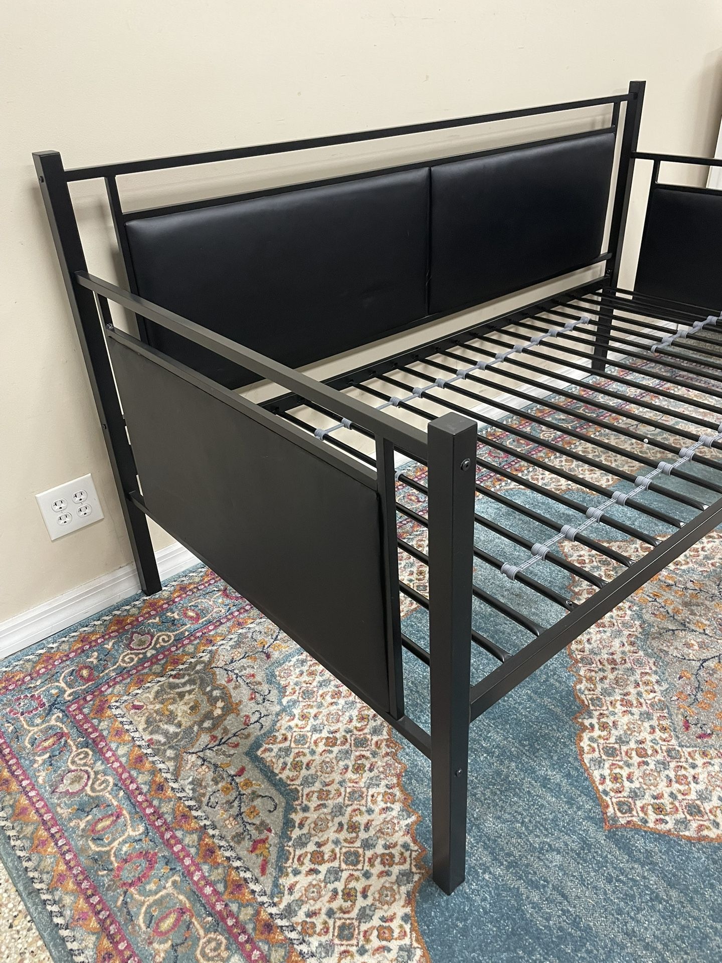 Black Twin Daybed (no Mattress) Delivery Extra 
