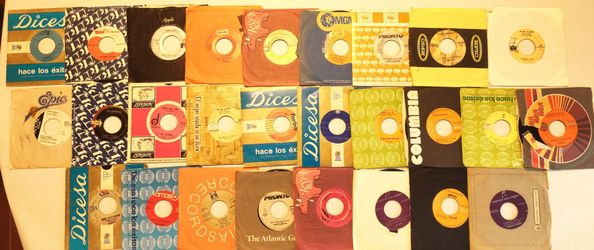 Vintage 1970s Latin 45 RPM Vinyl Record Lot (34 Singles)