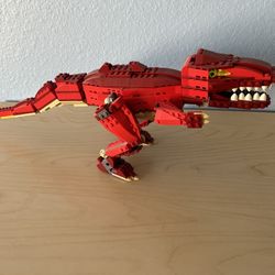 Lego Creator 3-in-1 Red Dinosaur (31119) Description