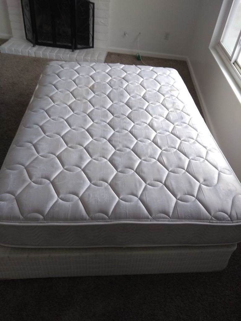 Free full size mattress and box spring