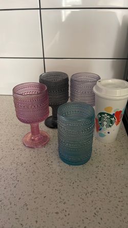 Glass cups