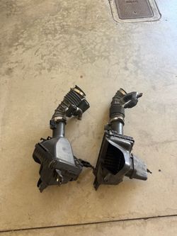 Automotive Air Intake Filter Box Assembly Pair