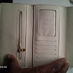 Luis Vuitton  Wallet