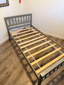 Twin size bed frame