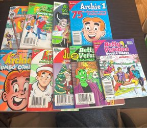 Lot of 17 Archie Digest