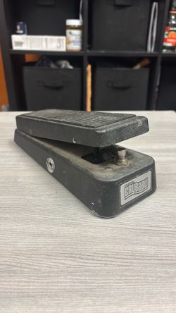 Crybaby Wah Pedal for Guitar and Bass
