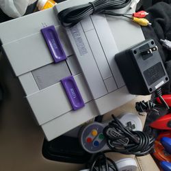 Super Nintendo Snes System With 2 Controllers And Cords Works Perfectly 