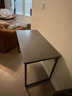 Modern Computer Desk / Writing Table