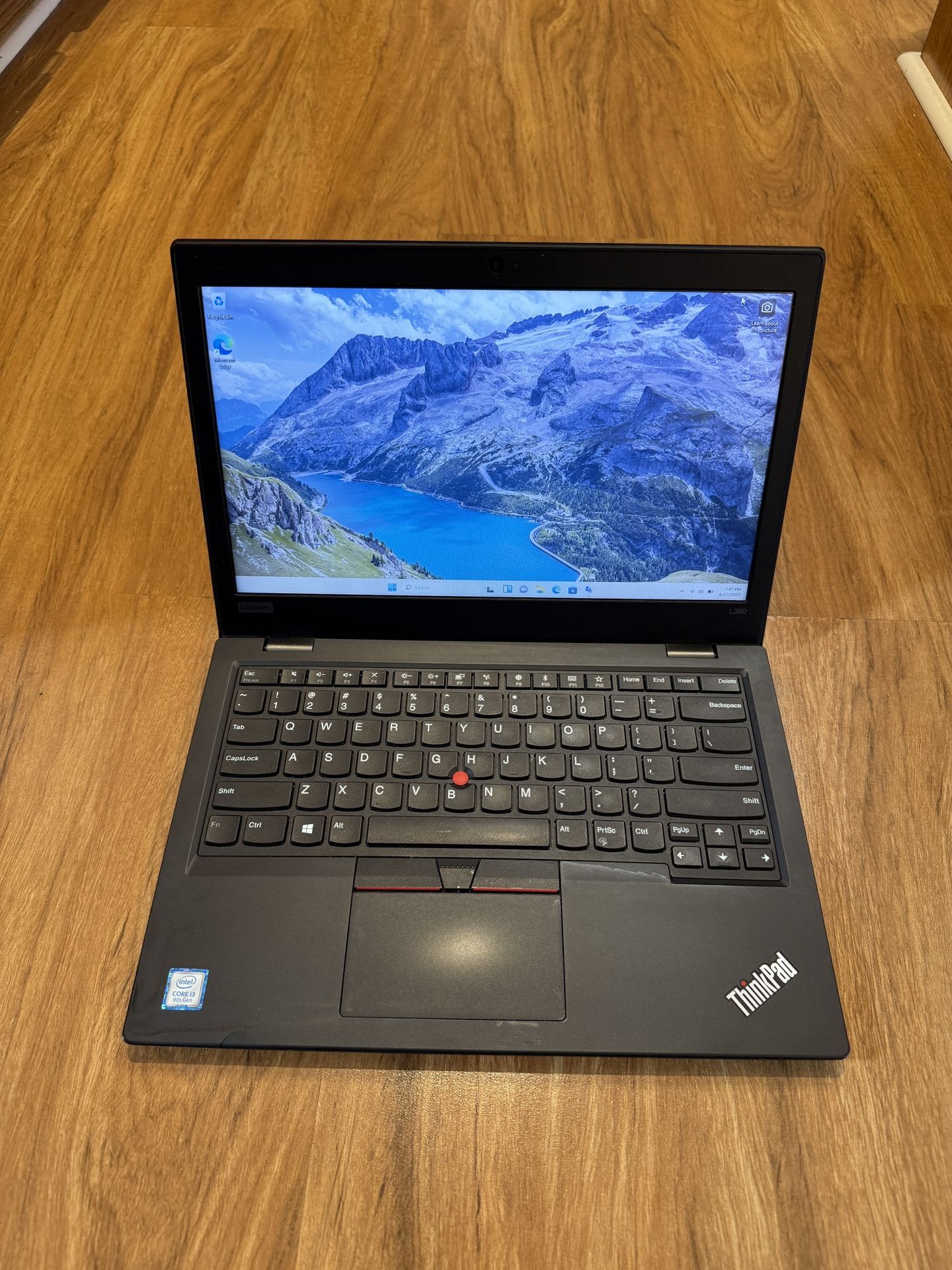 Lenovo ThinkPad L380 core i3 8th gen 8GB Ram 256GB SSD Windows 11 Pro 14” UHD Graphics Screen Laptop with charger in Excellent Working condition!!!!!