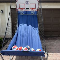 Pop A Shot - Basketball Game