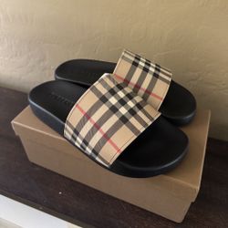 Burberry Slides 