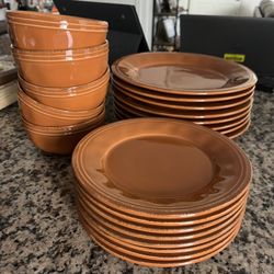 Dinnerware - Plate/Bowl Set - FREE