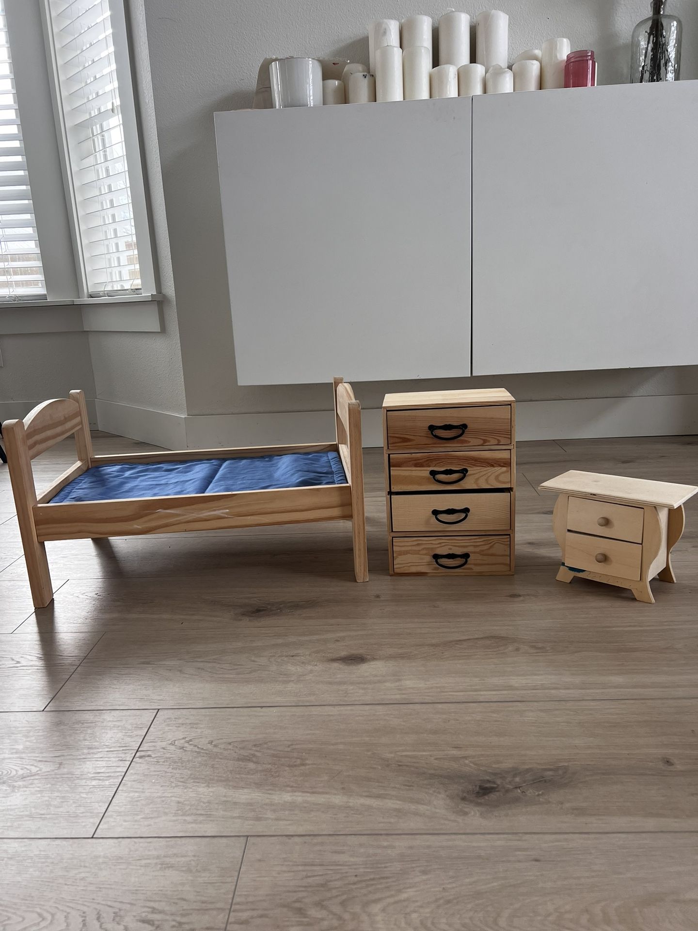 American Girl Doll Bedroom Furniture