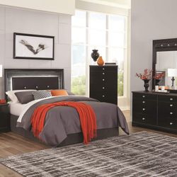 Lighted headboard bedroom set