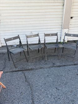 Set of 4 Wooden Folding Chairs