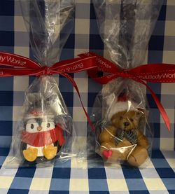 Bath & Body Works Festive Bear and Penguin Sanitizer Holder (NEW)