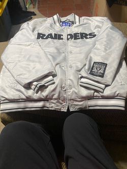 Ultra Game NFL Las Vegas Raiders Silver Varsity Bomber Jacket (XL)