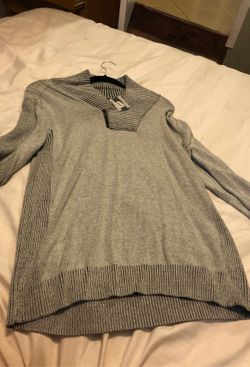 Men’s NEW Macy’s Sweater