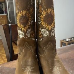 Reyme Boots 