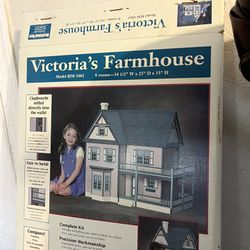 Victoria’s Farmhouse Dollhouse new in box
