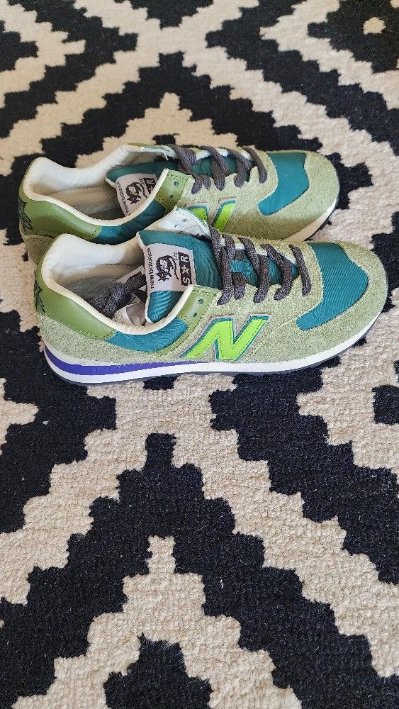 New Balance X Stray Rats 574 Size 10