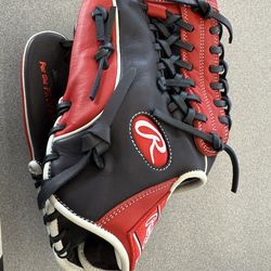 Rawlings Breakout Baseball Glove