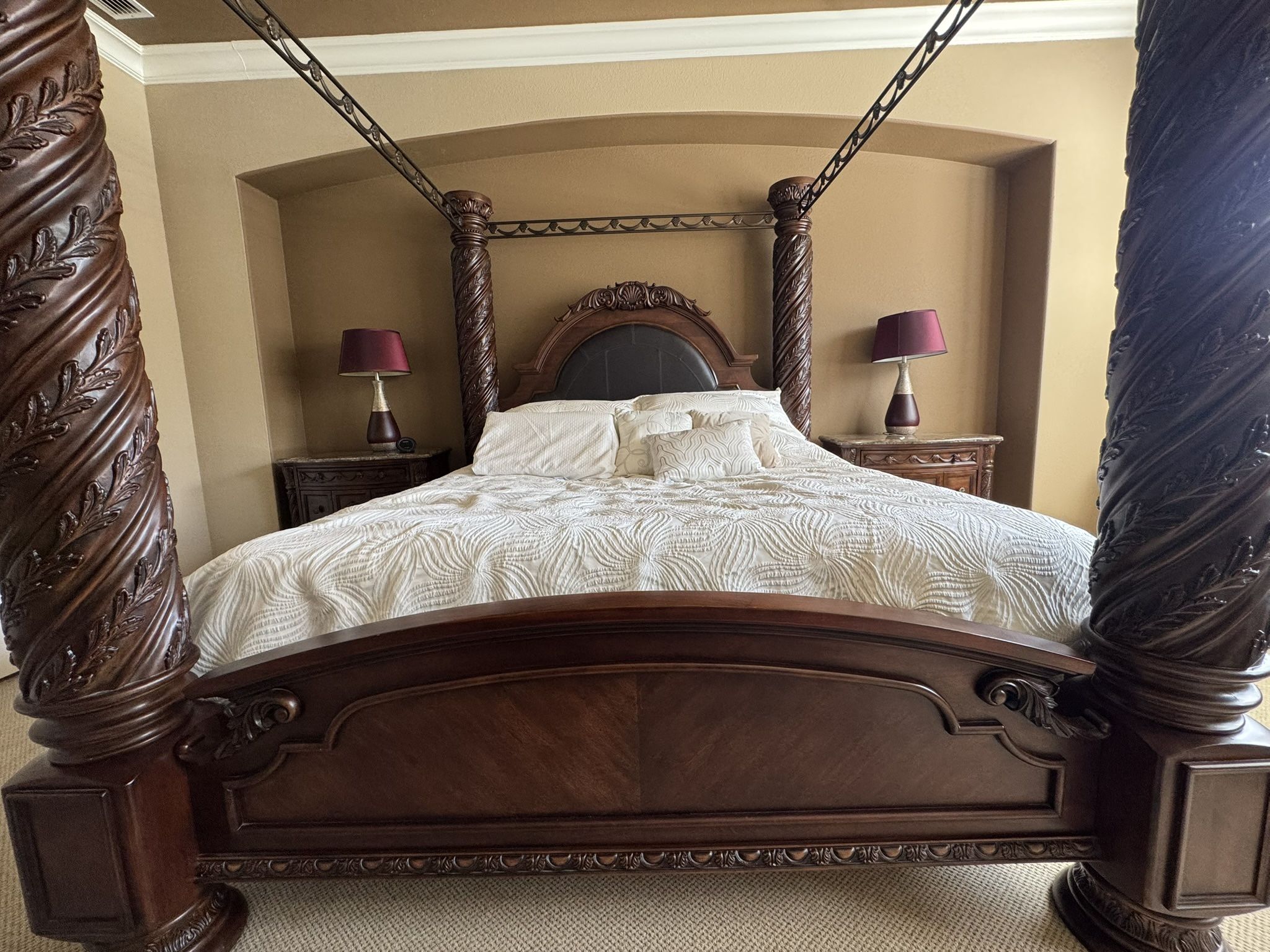 Bedroom Set - 2 Night Stand And Dresser Mirror Solid Wood Good Condition 