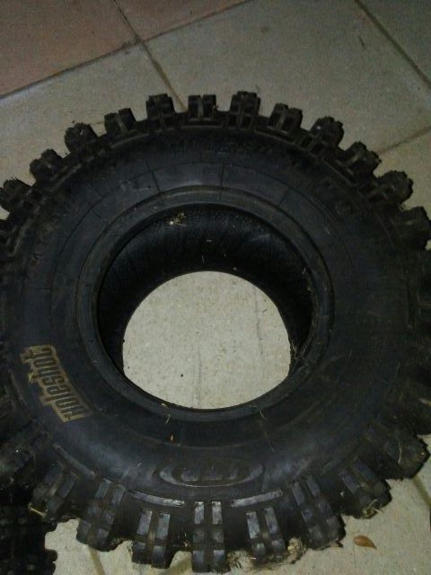 Itp holeshot atv tires