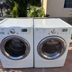Washer And Dryer/Lavadora Y Secadora 