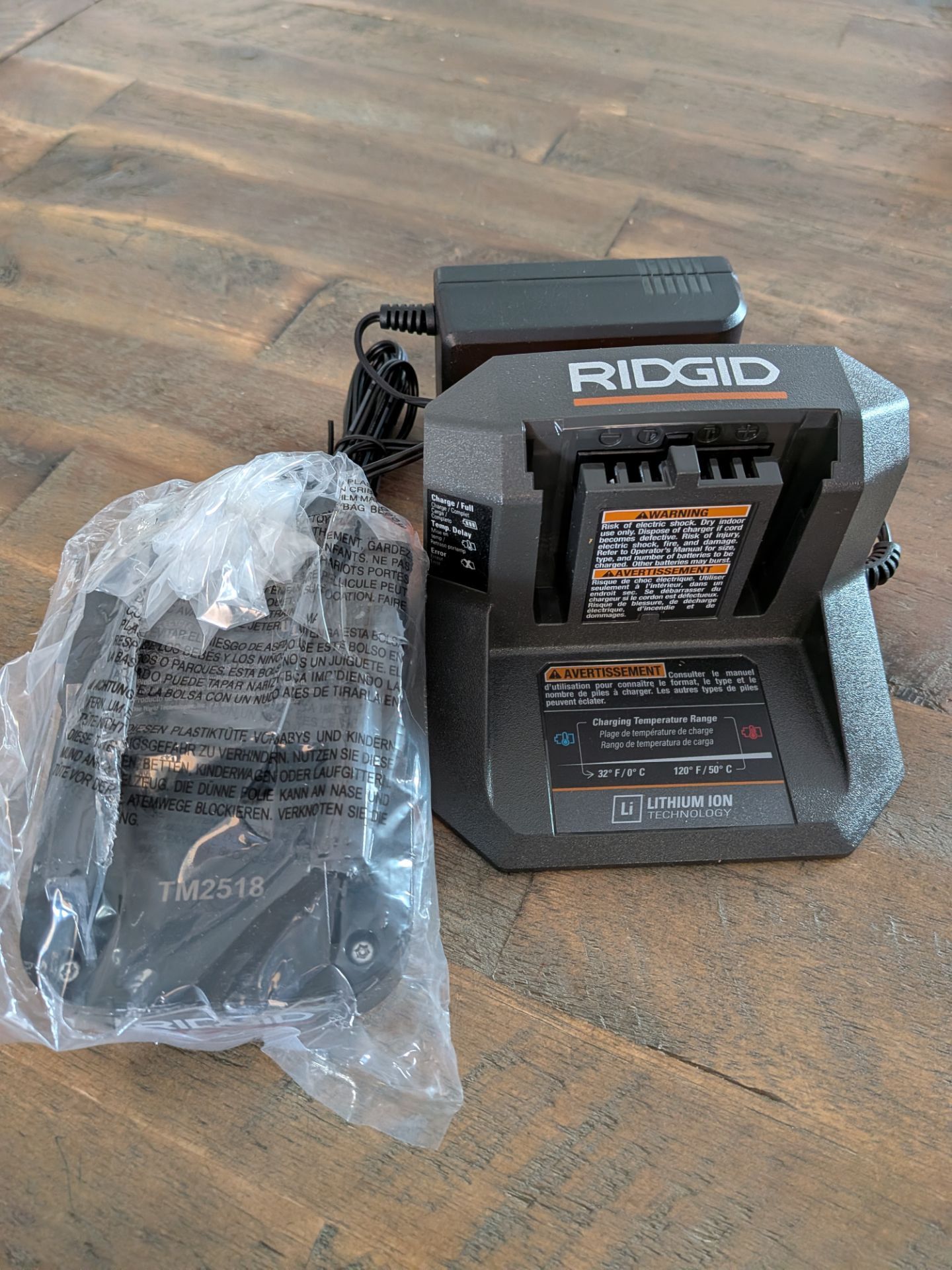 Ridgid Battery & Charger NEW