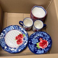 Pioneer woman Dishes