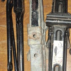 Car Jack 2 For $15