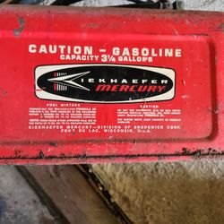 Kiekhaefer Mercury Marine Old School Metal Has Tanks 3 1/4 Tanks 2 Available For Take  No Rust 