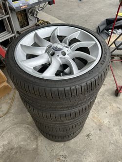 Mercedes SLR Mclaren Wheels With Tires